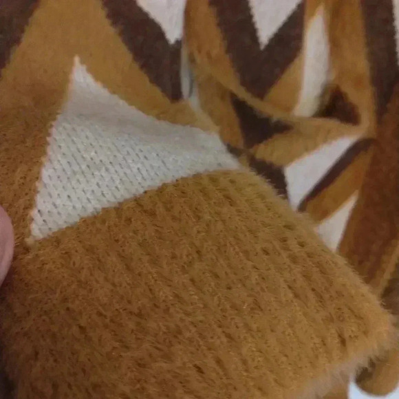 Long small flaw very soft Cardigan - Picture 4 of 9